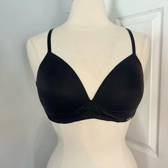 Vince Camuto Bras - Picture 3 of 11